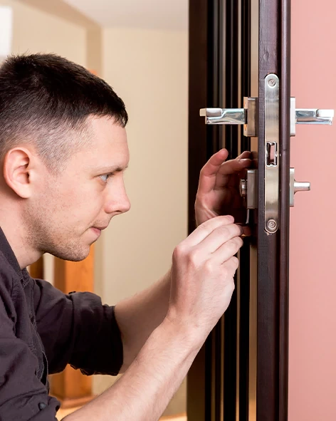 : Professional Locksmith For Commercial And Residential Locksmith Services in Egypt Lake Leto, FL